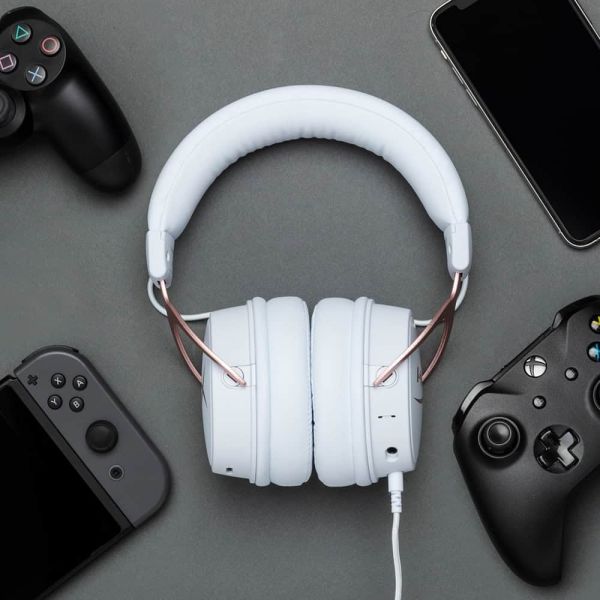 HyperX Cloud MIX - gamingheadset (zwart-Gunmetal) (4P5K9AA) HyperX Cloud MIX - gamingheadset (zwart-Gunmetal) (4P5K9AA)