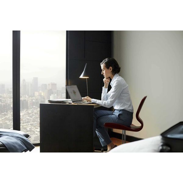 ASUS ExpertBook P5 P5405CSA-NZ0174X Intel Core Ultra 5 226V Laptop 35,6 cm (14") WQXGA 16 GB LPDDR5x-SDRAM 512 GB SSD Wi-Fi 6E (802.11ax) Windows 11 Pro US International Grijs (90NX0861-M00740)
