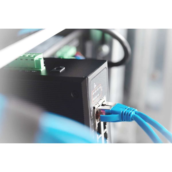 Digitus DN-651113 netwerk-switch Unmanaged Gigabit Ethernet (10/100/1000) Power over Ethernet (PoE) Zwart (DN-651113)