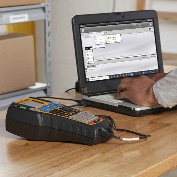 DYMO Rhino 6000+ Industriële labelmaker in harde kofferset | Labelprinter boordevol functies met PC-aansluiting (2122966)