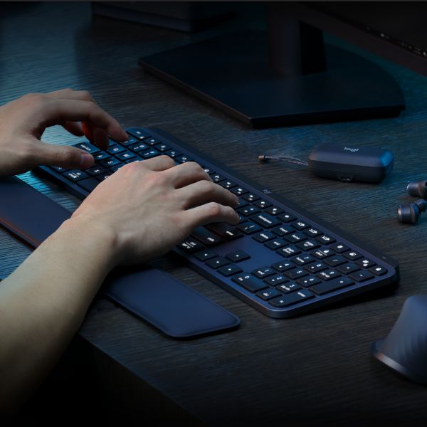 Logitech MX Keys S Combo toetsenbord Inclusief muis RF-draadloos + Bluetooth QWERTY US International Grafiet (920-011614)