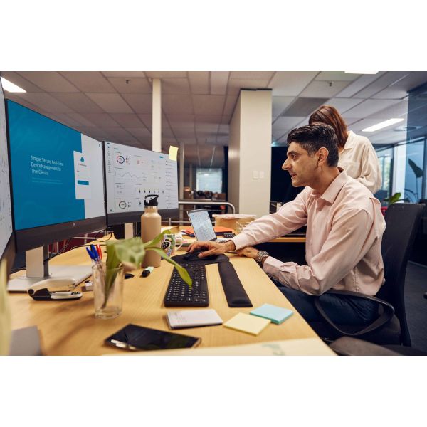 HP Mobile Thin Client Elite mt645 G7 5425U Mobiele thin client 35,6 cm (14") Touchscreen Full HD AMD Ryzen™ 3 8 GB DDR4-SDRAM 256 GB SSD Wi-Fi 6 (802.11ax) Windows 10 IoT Enterprise Zilver (11D36EA#ABH)