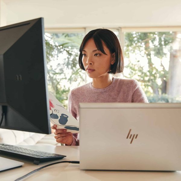 HP EliteBook 845 G8 5850U Notebook 35,6 cm (14") Full HD AMD Ryzen™ 7 PRO 8 GB DDR4-SDRAM 256 GB SSD Wi-Fi 6 (802.11ax) Windows 11 Pro Zilver (5P6P2EA#ABH)