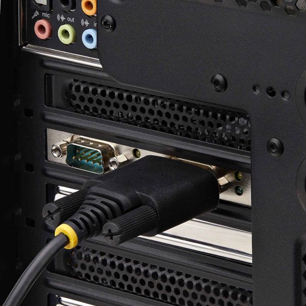 StarTech 2-PORT SERIAL PCIE CARD RS232/422/485 (2S232422485-PC-CARD) StarTech 2-Port Seriële PCIe Kaart (2S232422485-PC-CARD)