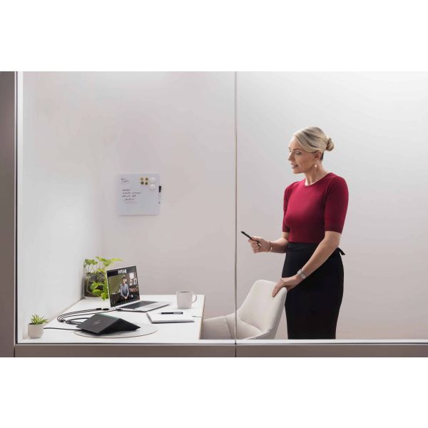 HP Presence Small Space Solution Plus AI Camera with Microsoft Teams Rooms (641U4AW#ABH)