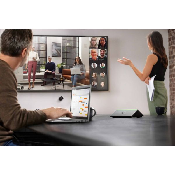 HP Presence Small Space Solution Plus AI Camera with Microsoft Teams Rooms (641U4AW#ABH)