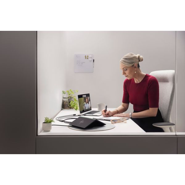 HP Presence Small Space Solution Plus AI Camera with Microsoft Teams Rooms Intel® Core™ i5 i5-10500T 8 GB DDR4-SDRAM 256 GB SSD Windows 10 IoT Enterprise Desktop PC Zwart (641U4AW#ABH)
