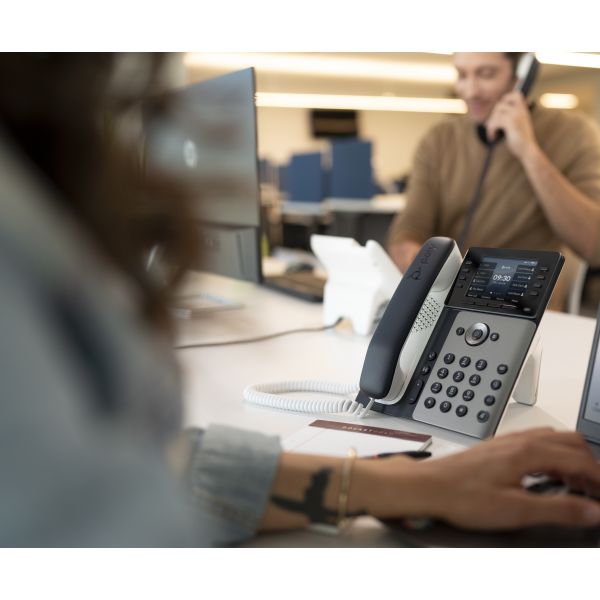 HP Poly Edge E300 IP-telefoon met PoE-ondersteuning (82M92AA)