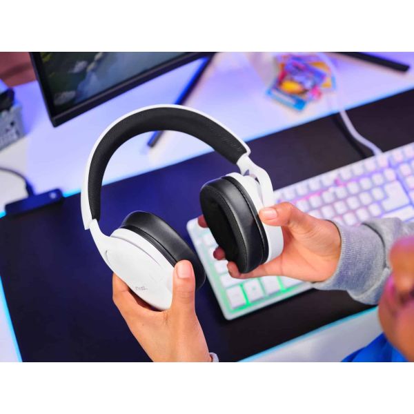 Trust GXT 489W Fayzo Gaming Headset - Multi-platform gamingheadset – Afneembare microfoon – 50 mm drivers – Zwart/Wit (25210) Trust GXT 489W Fayzo Gaming Headset - Multi-platform gamingheadset – Afneembare microfoon – 50 mm drivers – Zwart/Wit (25210)