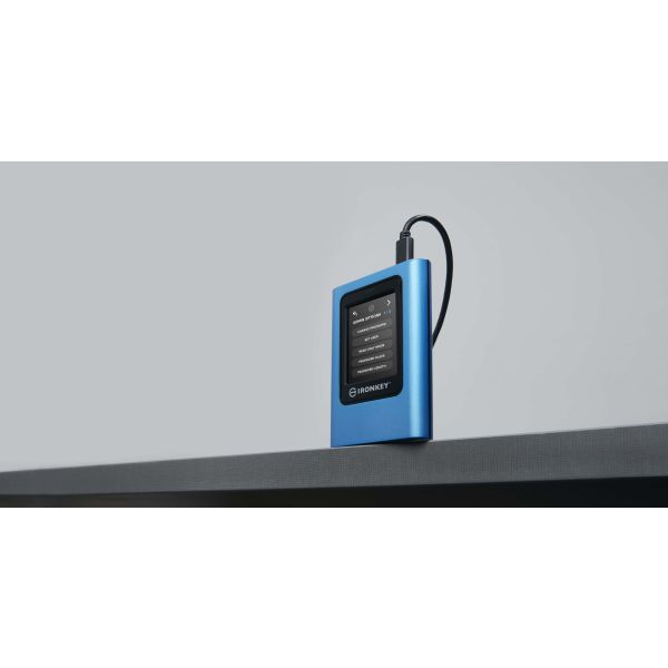 Kingston Technology IronKey 7680GB Vault Privacy 80 XTS-AES 256-bits beveiligde externe SSD (IKVP80ES/7680G)