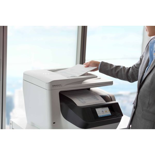HP OfficeJet Pro 8730 All-in-One printer, Printen, kopiëren, scannen, faxen, Invoer voor 50 vel; Printen via USB-poort aan voorzijde; Scans naar e-mail/pdf; Dubbelzijdig printen (D9L20A#A80)