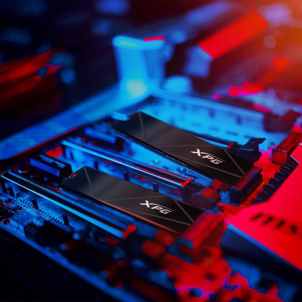 XPG GAMMIX S50 CORE 1 TB M.2 PCI Express 4.0 NVMe 3D NAND (SGAMMIXS50C-1000G-CS) XPG GAMMIX S50 CORE 1 TB M.2 PCI Express 4.0 NVMe 3D NAND (SGAMMIXS50C-1000G-CS)