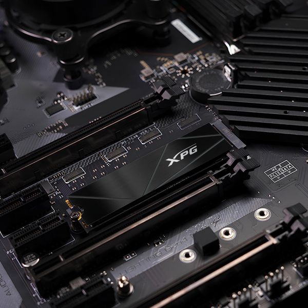 ADATA GAMMIX S50 CORE 2 TB M.2 PCI Express 4.0 NVMe 3D NAND (SGAMMIXS50C-2000G-CS)