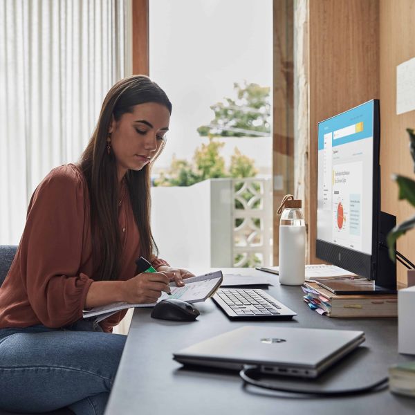 HP ProOne 440 G9 Intel® Core™ i5 i5-14500T 60,5 cm (23.8") 1920 x 1080 Pixels Touchscreen Alles-in-één-pc 16 GB DDR5-SDRAM 512 GB SSD Windows 11 Pro Wi-Fi 6E (802.11ax) Zwart (9H725ET#ABH)