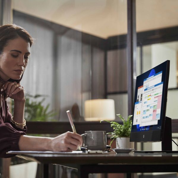 HP ProOne 440 G9 Intel® Core™ i5 i5-14500T 60,5 cm (23.8") 1920 x 1080 Pixels Touchscreen Alles-in-één-pc 16 GB DDR5-SDRAM 512 GB SSD Windows 11 Pro Wi-Fi 6E (802.11ax) Zwart (9H725ET#ABH)