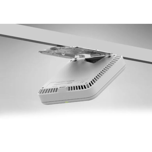 NETGEAR WBE710 Wit Power over Ethernet (PoE) (WBE710-100EUS)