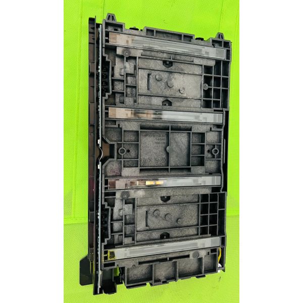 HP Tray Assembly (RM2-1220-000CN)