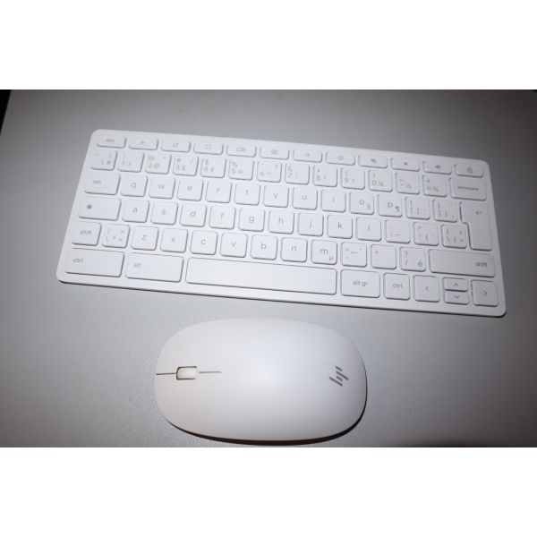 HP SPS-HP 910 White BT Mouse (M73435-001)