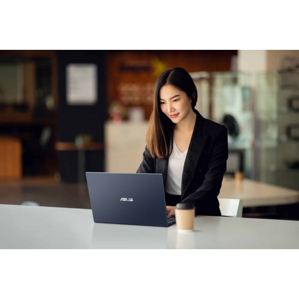 ASUS ExpertBook B1 B1402CVA-EB4109X-SP Intel® Core™ i5 i5-1335U Laptop 35,6 cm (14") Full HD 16 GB DDR4-SDRAM 512 GB SSD Wi-Fi 6 (802.11ax) Windows 11 Pro Zwart (90NX06W1-M05CV0)