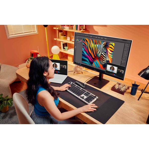 HP OMEN Transcend 31,5 inch UHD 240 Hz OLED-gaming monitor - Transcend 32 (9R181AA#ABB)