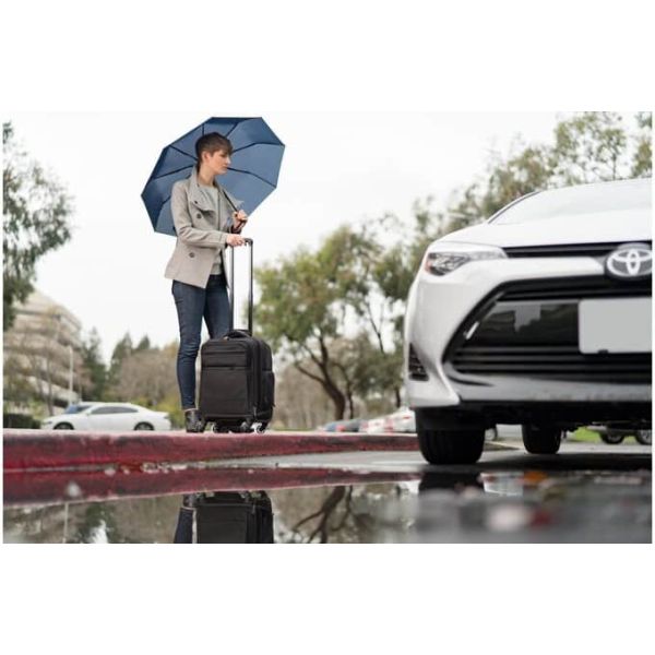 Kensington Contour™ 2.0 Pro Overnight Laptop Spinner — 17” (K60384WW)