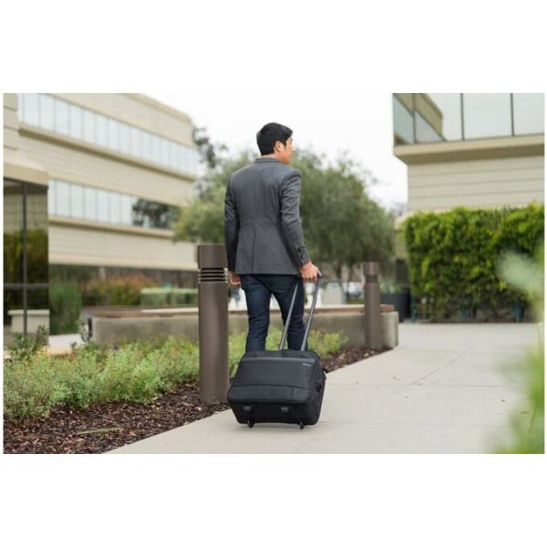Kensington Contour™ 2.0 Business Laptop Roller — 17” (K60385WW)
