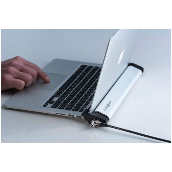 Kensington Laptop Locking Station 2.0 zonder slot voor verkoop in combinatie met sloten met mastersleutel (K64451WW)