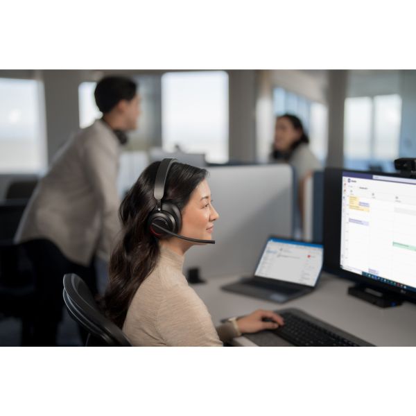 Kensington H3000 Bluetooth Over-Ear Headset (K83452WW)