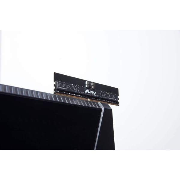 Kingston Technology FURY 16GB 5600MT/s DDR5 ECC Reg CL36 DIMM Renegade Pro XMP (KF556R36RB-16) Kingston Technology FURY 16GB 5600MT/s DDR5 ECC Reg CL36 DIMM Renegade Pro XMP