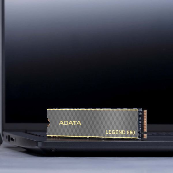 ADATA LEGEND 860 SLEG-860-2000GCS internal solid state drive 2 TB M.2 PCI Express 4.0 NVMe 3D NAND (SLEG-860-2000GCS)