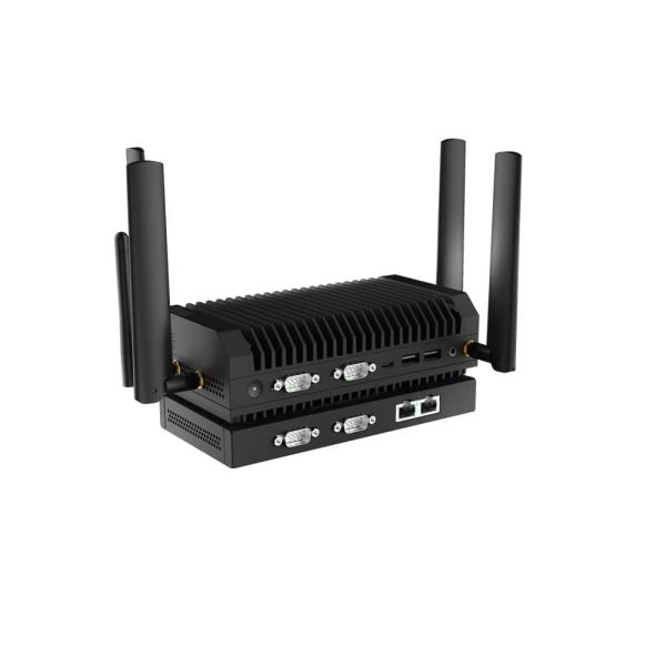 Lenovo ThinkEdge SE30 i3-1115GRE Desktop Intel® Core™ i3 8 GB DDR4-SDRAM 256 GB SSD Windows 10 IoT Enterprise PC Zwart (11NA001MGE)