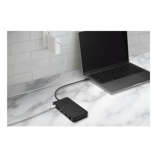 Kensington UH1500P EQ USB-C 5Gbps Triple Video Driverless Mobile Dock (K34039WW)