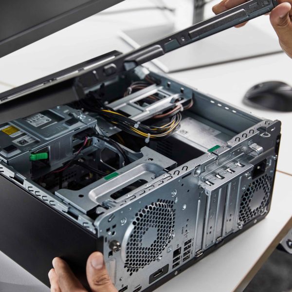 HP Elite 800 G9 Intel® Core™ i5 i5-12500 16 GB DDR5-SDRAM 256 GB SSD Windows 11 Pro Tower PC Zwart (6D5A9AW#ABH)