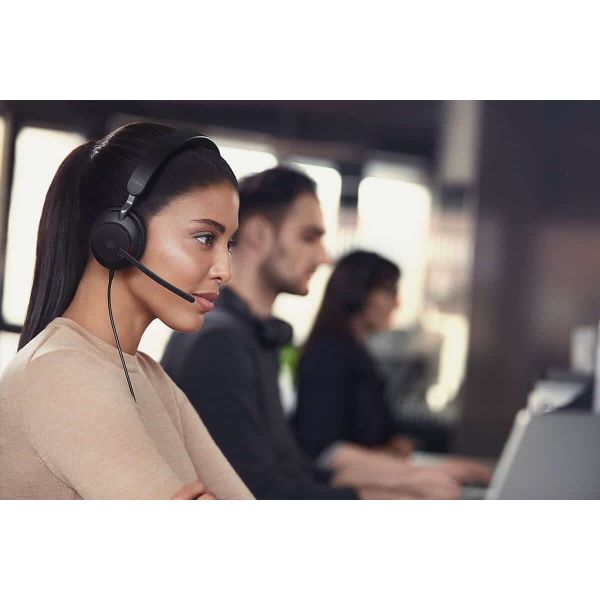 Jabra Evolve2 40 SE Headset Bedraad Hoofdband Kantoor/callcenter USB Type-C / USB Type-A Zwart (24189-989-799)