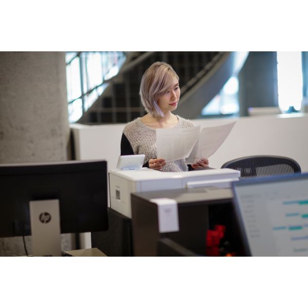 HP Color LaserJet Enterprise M653dn (J8A04A)