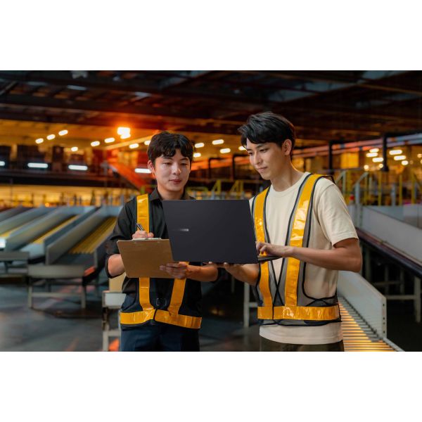 ASUS ExpertBook B5 B5605CVA-MB0156X Intel® Core™ i5 i5-13420H Laptop 40,6 cm (16") WUXGA 32 GB DDR5-SDRAM 1 TB SSD Wi-Fi 6E (802.11ax) Windows 11 Pro US International Zwart, Grijs (90NX08H1-M005C0)