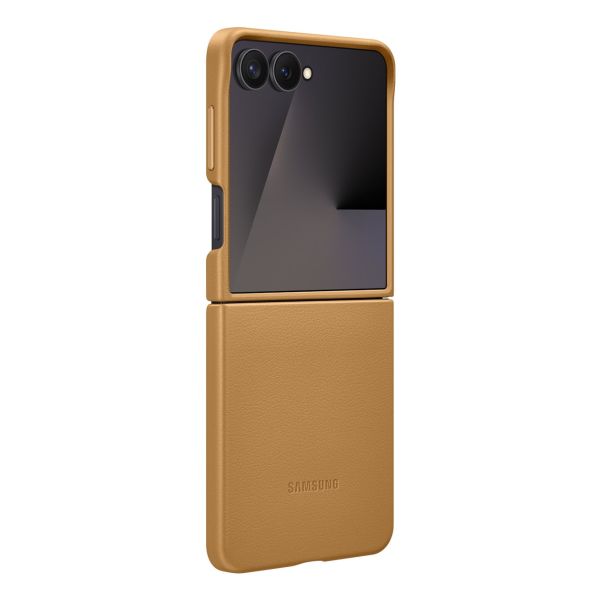 Samsung EF-VF766PAEGWW mobiele telefoon behuizingen 17,3 cm (6.8") Hoes Bruin (EF-VF766PAEGWW)