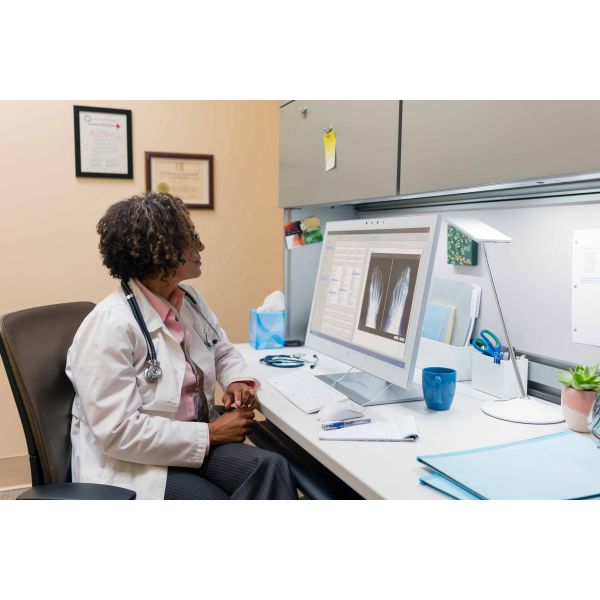 HP Healthcare Edition HC270cr computer monitor 68,6 cm (27") 2560 x 1440 Pixels Quad HD LED Wit (1QW03AA#ABB)