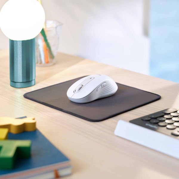 Logitech Signature M650 for Business muis Rechtshandig RF-draadloos + Bluetooth Optisch 4000 DPI (910-006275)