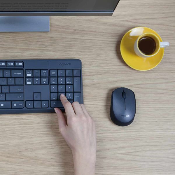 Logitech MK235 Wireless Keyboard and Mouse Combo Normaal formaat. Duurzaam. Eenvoudig. (920-007911)