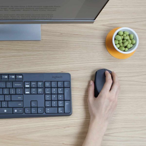 Logitech MK235 Wireless Keyboard and Mouse Combo Normaal formaat. Duurzaam. Eenvoudig. (920-007911)