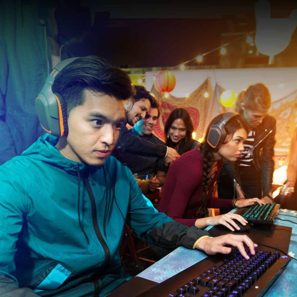Logitech G G213 Prodigy toetsenbord USB QWERTY Engels Zwart (920-008093)
