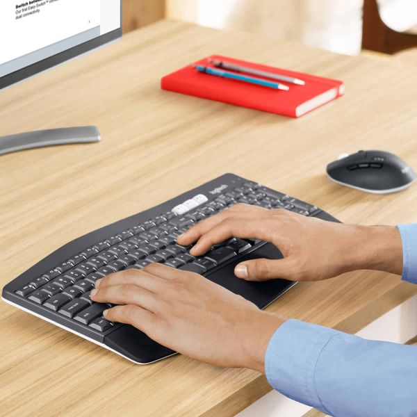 Logitech MK850 Performance toetsenbord Inclusief muis RF-draadloos + Bluetooth QWERTY Amerikaans Engels Zwart (920-008226)