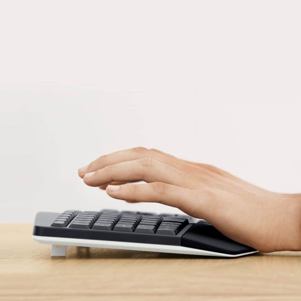 Logitech MK850 Performance toetsenbord Inclusief muis RF-draadloos + Bluetooth QWERTY Amerikaans Engels Zwart (920-008226)