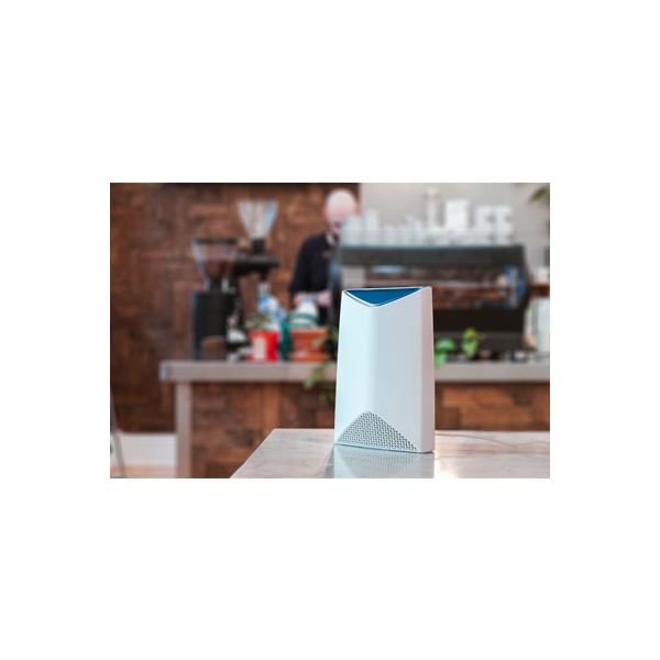 NETGEAR SRK60B03 Tri-band (2.4 GHz / 5 GHz / 5 GHz) Wi-Fi 5 (802.11ac) Wit 4 (SRK60B03-100EUS)