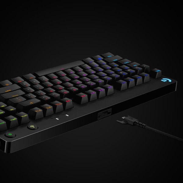 Logitech G Pro Gaming toetsenbord USB QWERTY Engels Zwart (920-009392)