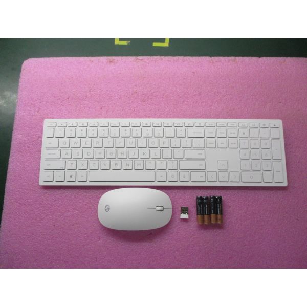 HP SPS-HP 710 WHT WRLS KB MS COMBO KAZ (M81901-DF1)