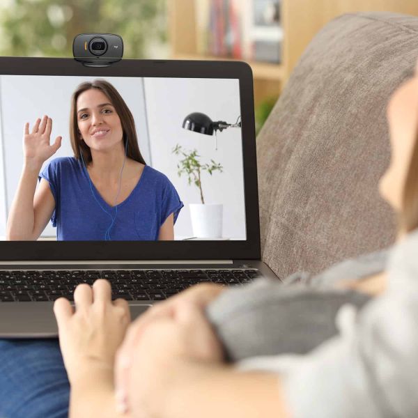 Logitech C525 Portable HD webcam 8 MP 1280 x 720 Pixels USB 2.0 Zwart (960-001064)