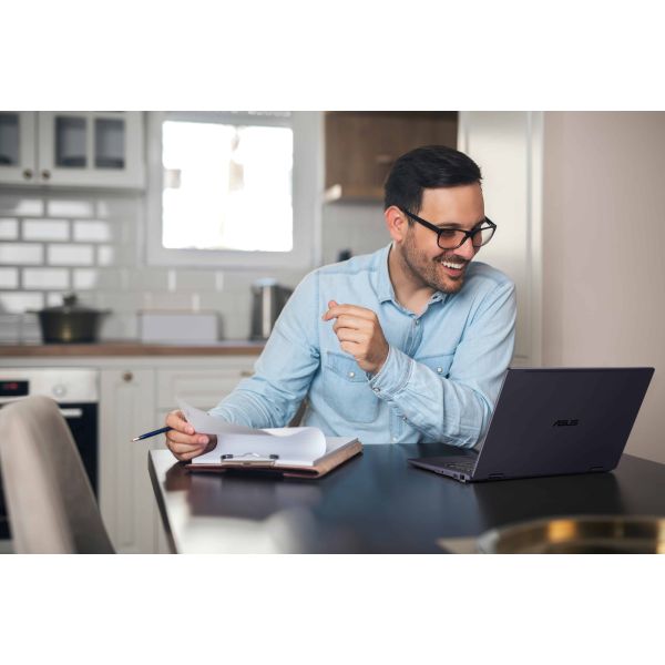 ASUS ExpertBook B3 Flip B3402FVA-EC2563XA Intel Core 5 120U Hybride (2-in-1) 35,6 cm (14") Touchscreen Full HD 16 GB DDR4-SDRAM 256 GB SSD Wi-Fi 6E (802.11ax) Windows 11 Pro Education US International Zwart (90NX07N1-M02TD0)