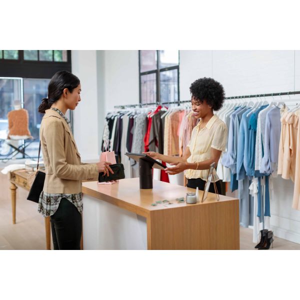 HP Engage One All-in-One-systeem model 145 (6TQ18EA#ABB) n/a HP Engage One All-in-One-systeem model 145 (6TQ18EA#ABB)